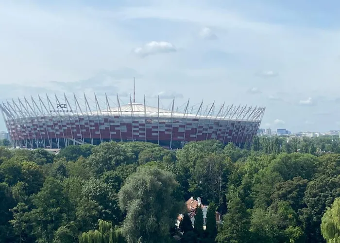Dedek Park - Historyczny Dworek W Pieknym Parku Skaryszewskim Obok Stadionu Narodowego Warszawa